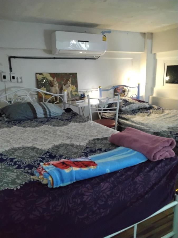 Danee Hostel Bangkok Eksteriør bilde