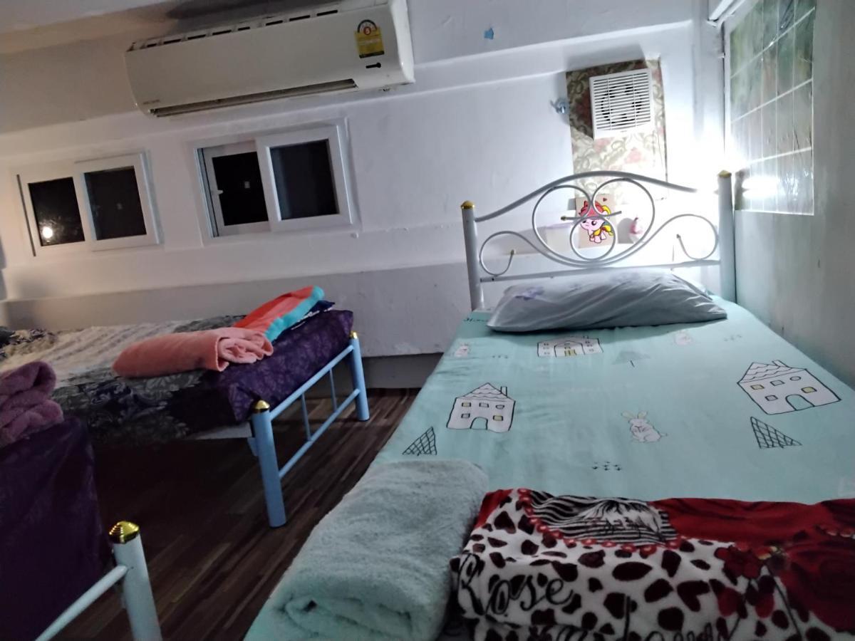 Danee Hostel Bangkok Eksteriør bilde