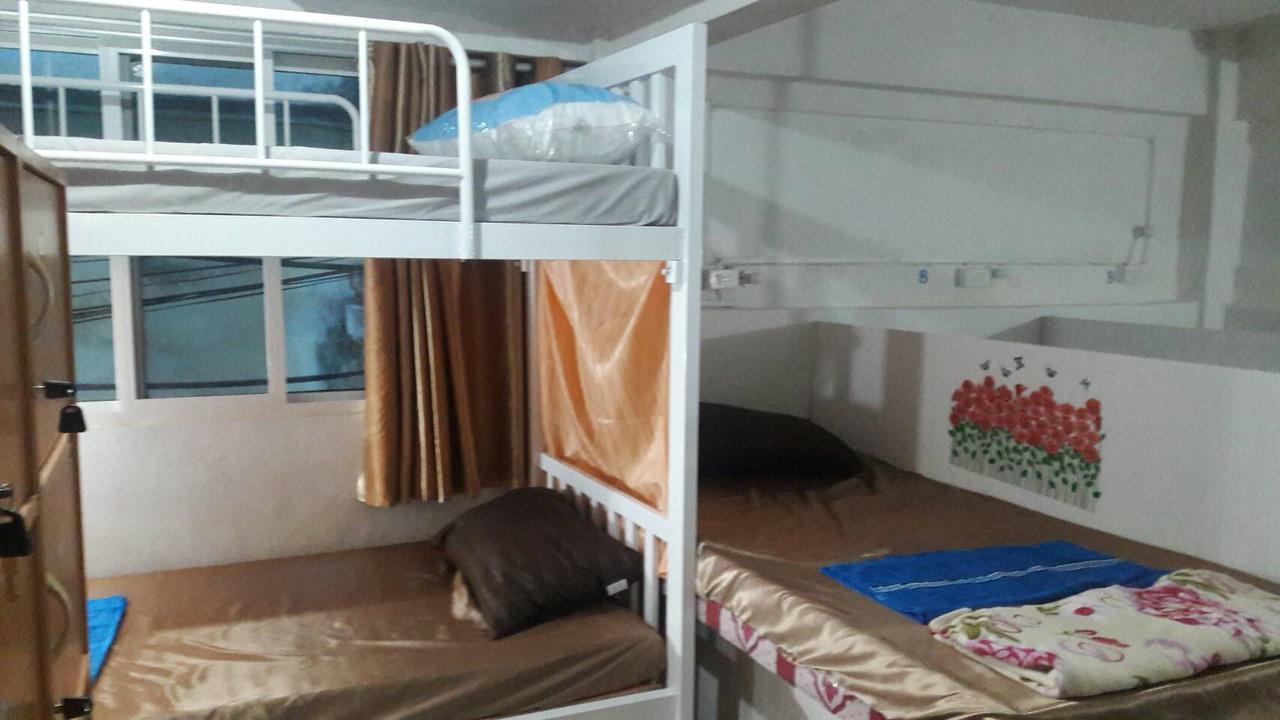 Danee Hostel Bangkok Eksteriør bilde